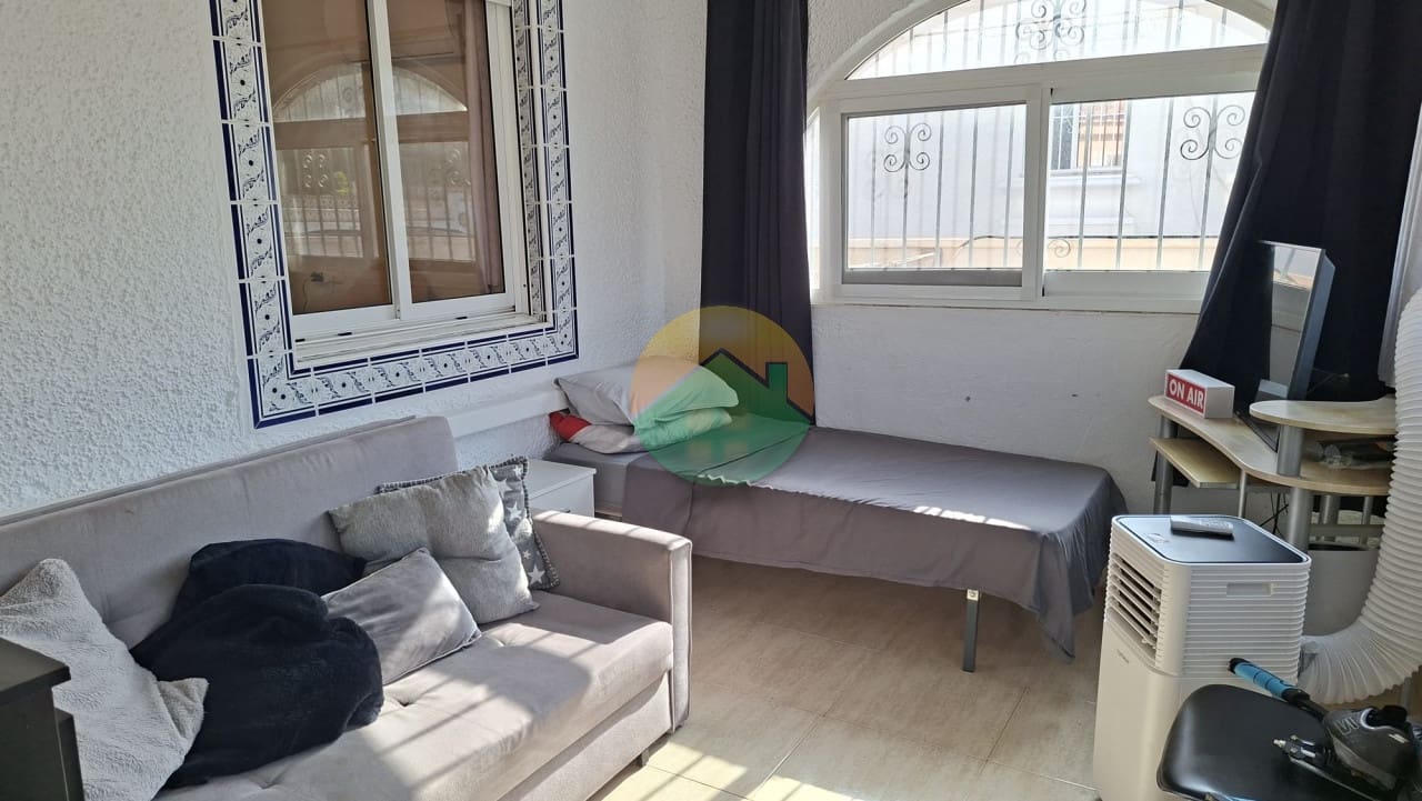 Chalet de 4 habitaciones en Camposol en venta con piscina garaje - 225.000 € (Ref: 9991795)
