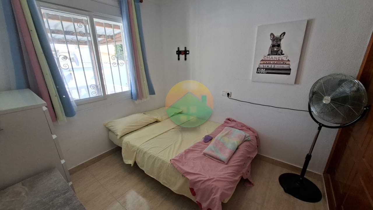 Chalet de 4 habitaciones en Camposol en venta con piscina garaje - 225.000 € (Ref: 9991795)