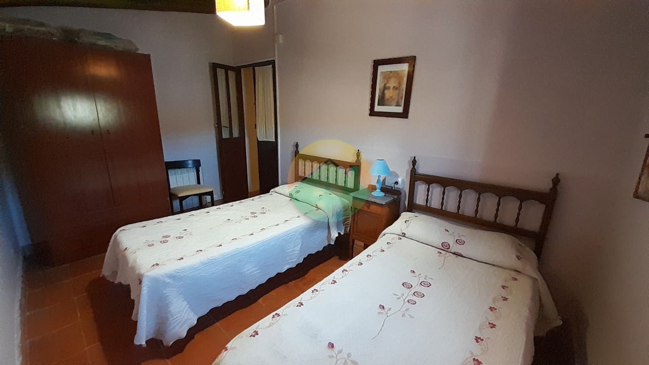 4 slaapkamer Finca/Landhuis te koop in Lorca met zwembad garage - € 190.000 (Ref: 9991951)