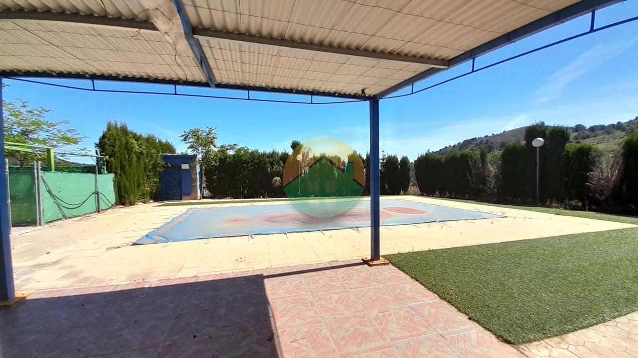 4 slaapkamer Finca/Landhuis te koop in Lorca met zwembad garage - € 190.000 (Ref: 9991951)