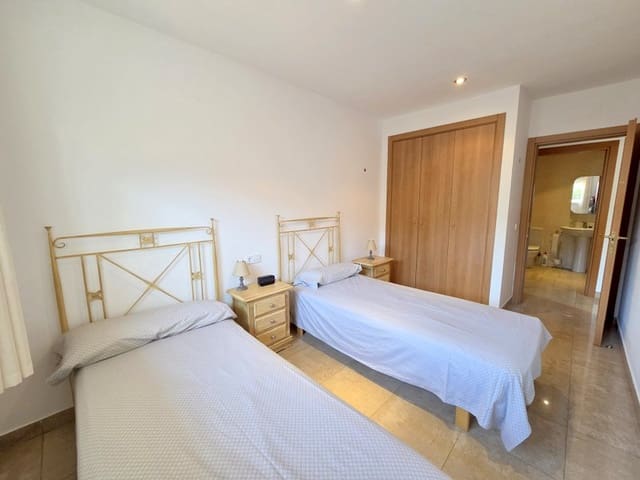 2 Zimmer Apartment zu verkaufen in La Duquesa / Puerto de la Duquesa, Manilva mit Pool Garage - 215.000 € (Ref: 10076927)