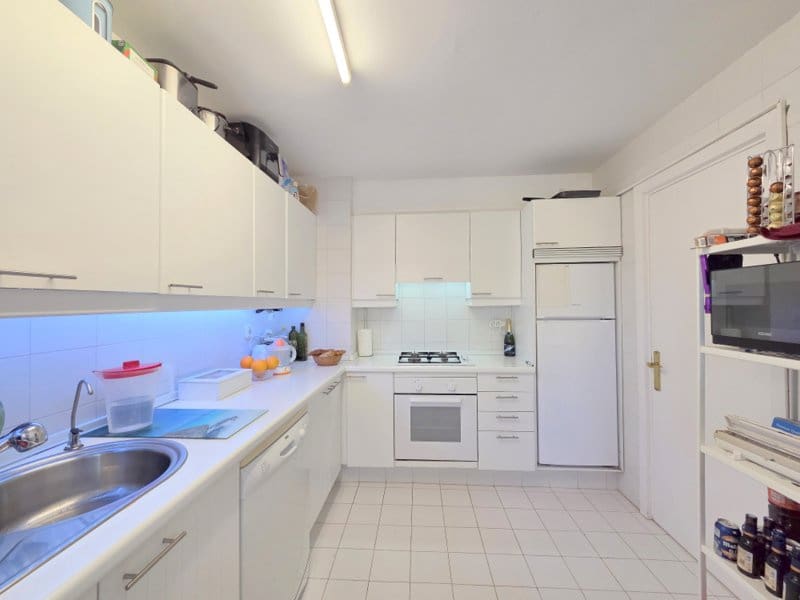 3 camera da letto Appartamento in vendita in La Duquesa / Puerto de la Duquesa con piscina - 315.000 € (Rif: 10104294)