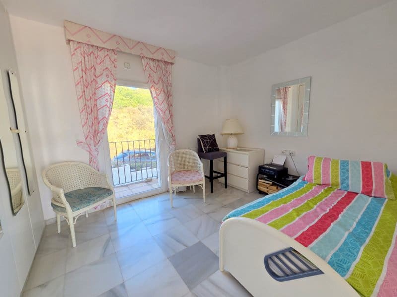 3 camera da letto Appartamento in vendita in La Duquesa / Puerto de la Duquesa con piscina - 315.000 € (Rif: 10104294)