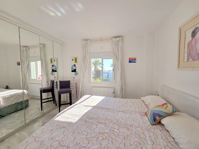 3 camera da letto Appartamento in vendita in La Duquesa / Puerto de la Duquesa con piscina - 315.000 € (Rif: 10104294)
