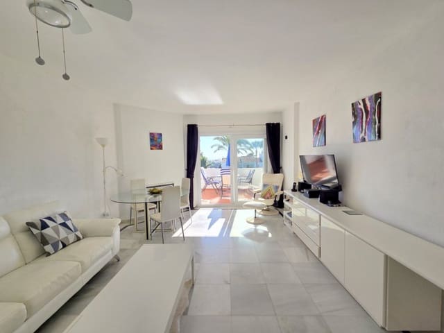 3 sypialnia Apartament na sprzedaż w La Duquesa / Puerto de la Duquesa, Manilva z basenem - 315 000 € (Ref: 10104294)