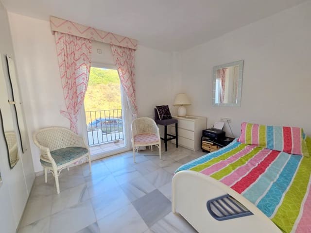 3 sypialnia Apartament na sprzedaż w La Duquesa / Puerto de la Duquesa, Manilva z basenem - 315 000 € (Ref: 10104294)