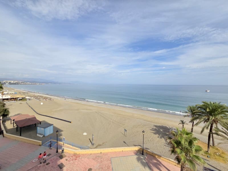 Apartamento Playa de 3 habitaciones en San Luis de Sabinillas en venta - 299.000 € (Ref: 10144709)