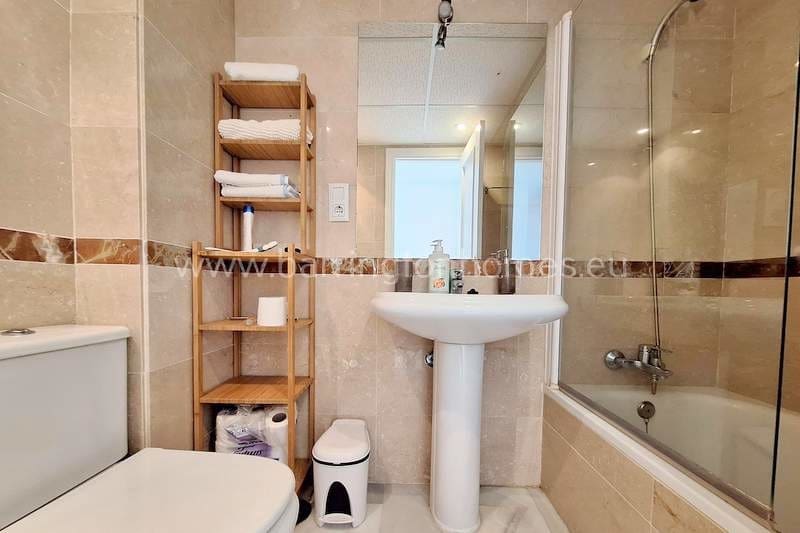 3 sypialnia Penthouse na sprzedaż w Casares z basenem - 325 000 € (Ref: 8886841)