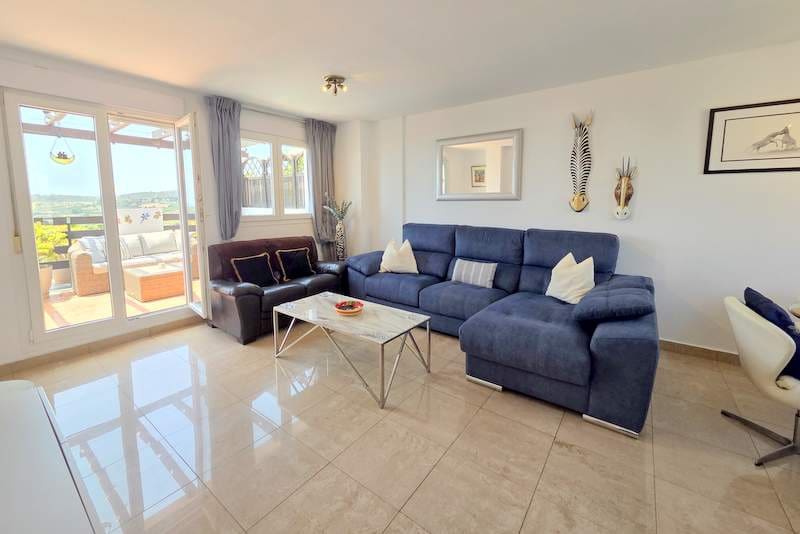 3 soverom Penthouse til salgs i La Duquesa / Puerto de la Duquesa med svømmebasseng garasje - € 295 000 (Ref: 9057988)