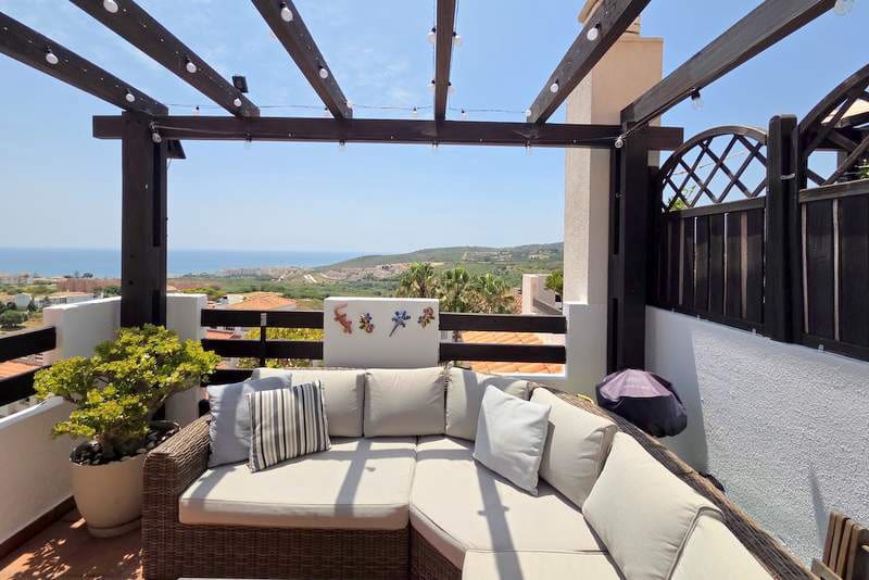 3 soverom Penthouse til salgs i La Duquesa / Puerto de la Duquesa med svømmebasseng garasje - € 295 000 (Ref: 9057988)