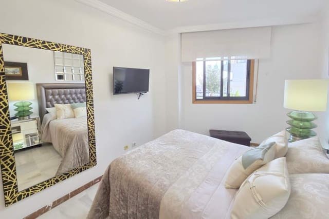 2 sypialnia Apartament na sprzedaż w San Luis de Sabinillas, Manilva z basenem garażem - 269 000 € (Ref: 9237851)