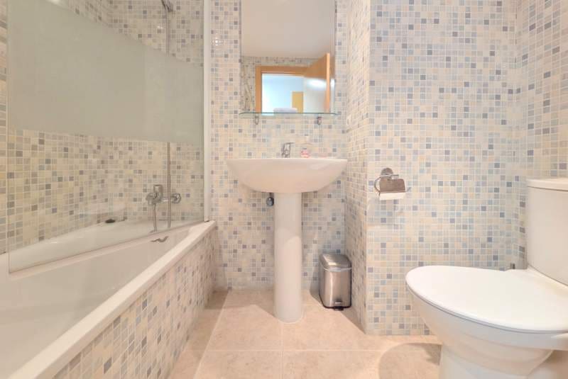 2 bedroom Apartment for sale in Casares with pool - € 249,000 (Ref: 9325201)