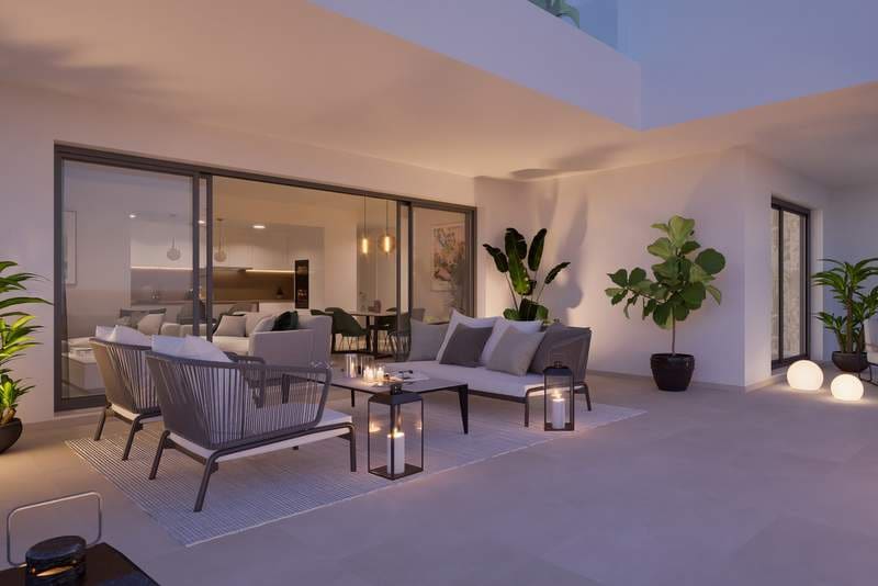 2 bedroom Apartment for sale in Estepona with pool - € 745,000 (Ref: 9369249)