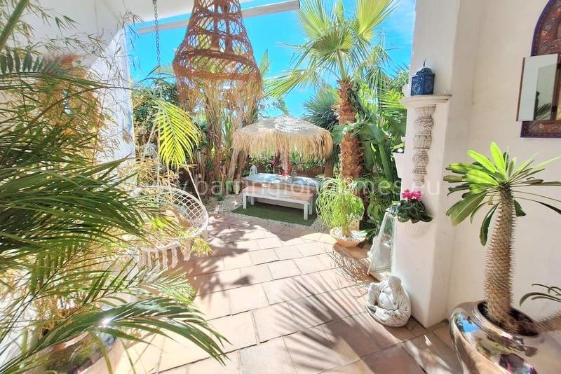 3 bedroom Apartment for sale in Casares with pool - € 365,000 (Ref: 9466153)