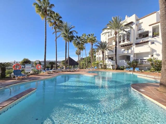 2 Zimmer Apartment zu verkaufen in La Duquesa / Puerto de la Duquesa, Manilva mit Pool Garage - 285.000 € (Ref: 9495490)