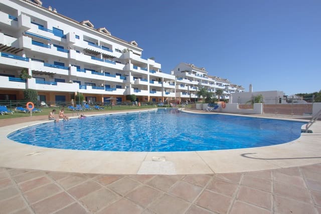 2 Zimmer Apartment zu verkaufen in La Duquesa / Puerto de la Duquesa, Manilva mit Pool Garage - 369.000 € (Ref: 9516317)