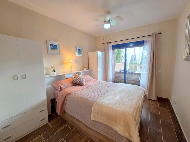 2 Zimmer Apartment zu verkaufen in La Duquesa / Puerto de la Duquesa mit Pool Garage - 369.000 € (Ref: 9516317)