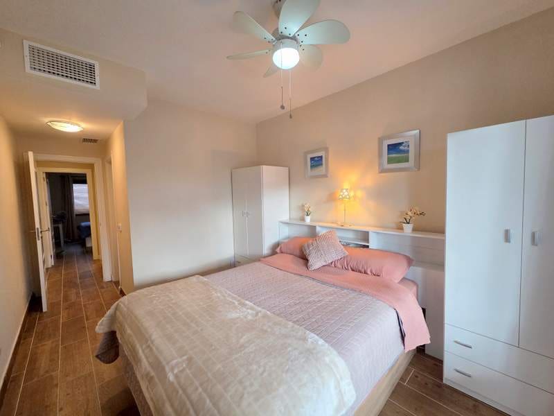 2 Zimmer Apartment zu verkaufen in La Duquesa / Puerto de la Duquesa mit Pool Garage - 369.000 € (Ref: 9516317)