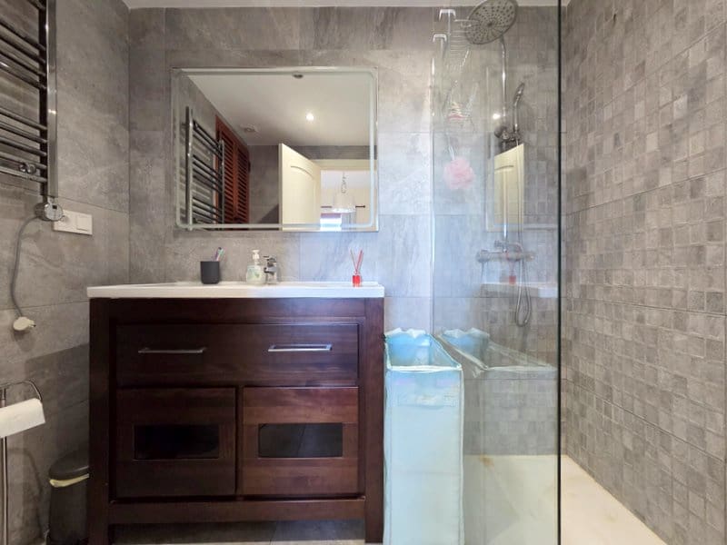 2 chambre Appartement à vendre à Manilva avec piscine - 265 000 € (Ref: 9605282)