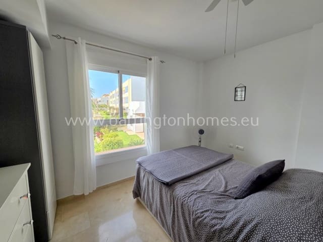 2 chambre Appartement à vendre à Puerto de la Duquesa, Manilva avec piscine - 279 000 € (Ref: 9730494)