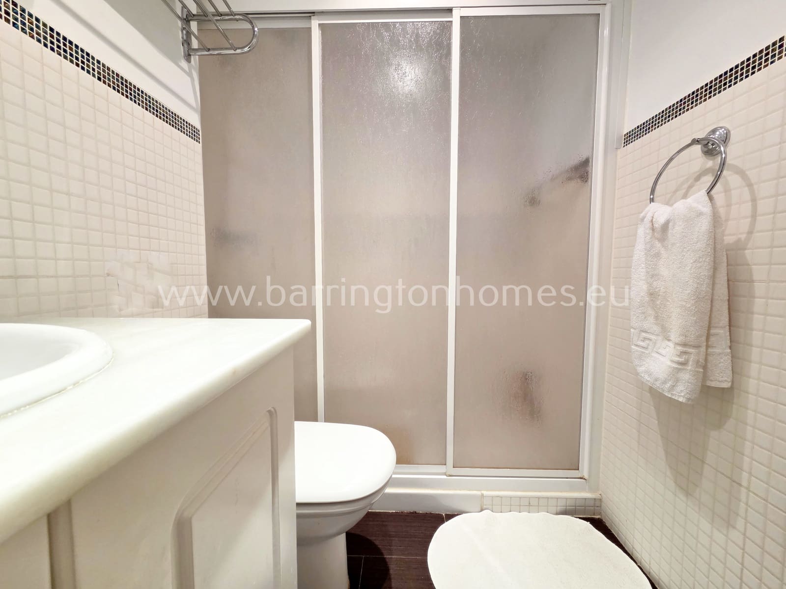 Apartamento de 3 habitaciones en Casares en venta con piscina garaje - 415.000 € (Ref: 9793373)