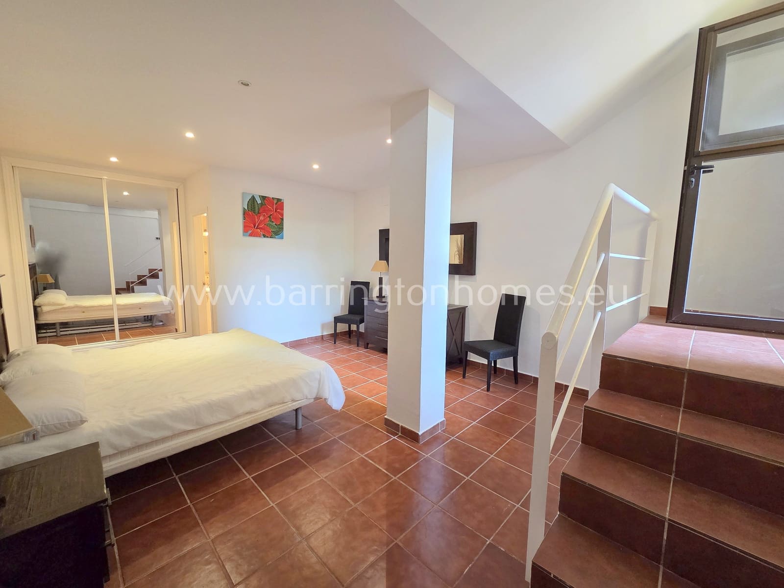 Apartamento de 3 habitaciones en Casares en venta con piscina garaje - 415.000 € (Ref: 9793373)