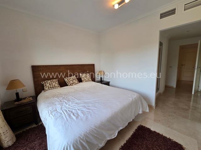 Apartamento de 3 habitaciones en Doña Julia Golf, Casares en venta con piscina garaje - 415.000 € (Ref: 9793373)