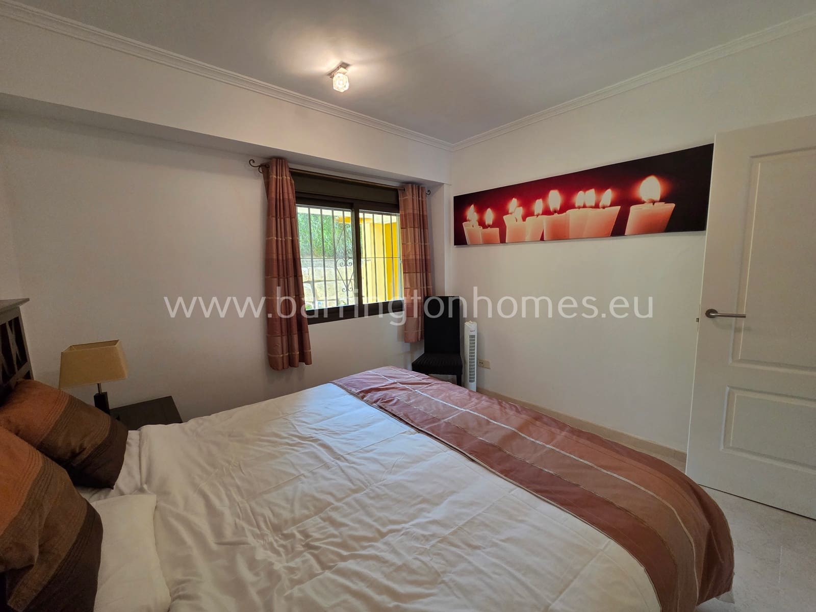 Apartamento de 3 habitaciones en Casares en venta con piscina garaje - 415.000 € (Ref: 9793373)