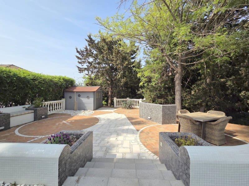 4 slaapkamer Villa te koop in Manilva met zwembad garage - € 895.000 (Ref: 9797417)