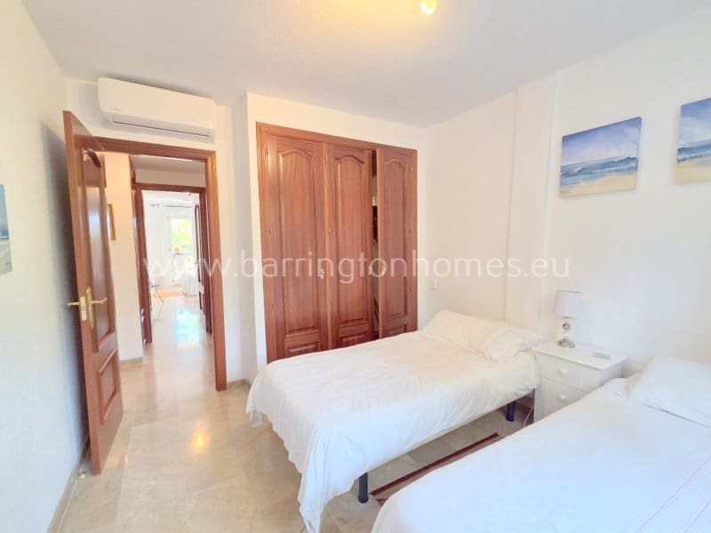 2 sovrum Lägenhet till salu i Casares med pool - 260 000 € (Ref: 9809886)