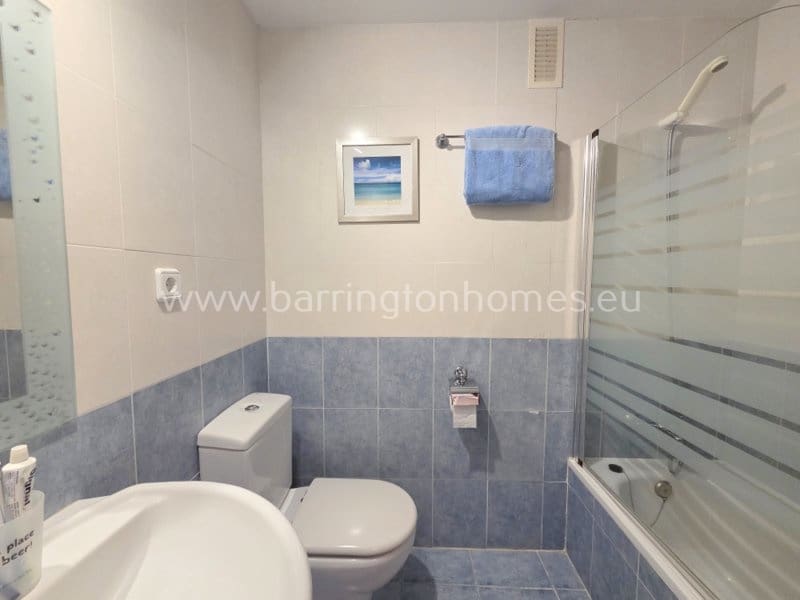 2 sovrum Lägenhet till salu i Casares med pool - 260 000 € (Ref: 9809886)