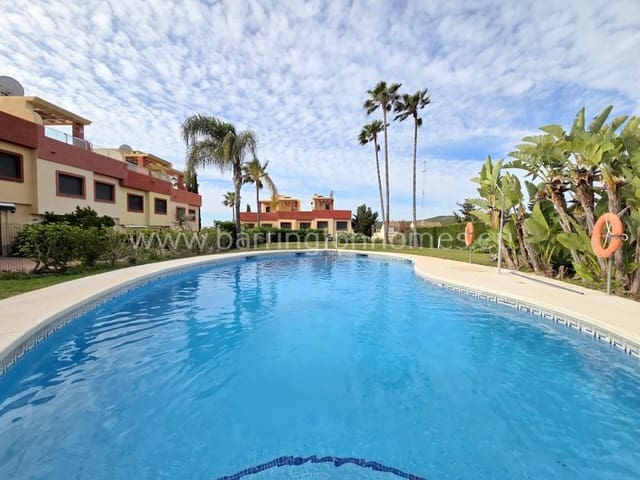 3 soverom Hus til salgs i La Duquesa / Puerto de la Duquesa, Manilva med svømmebasseng - € 299 000 (Ref: 9821038)