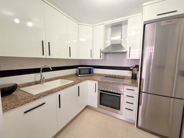 2 soverom Leilighet til salgs i La Duquesa / Puerto de la Duquesa, Manilva med svømmebasseng garasje - € 295 000 (Ref: 9841517)