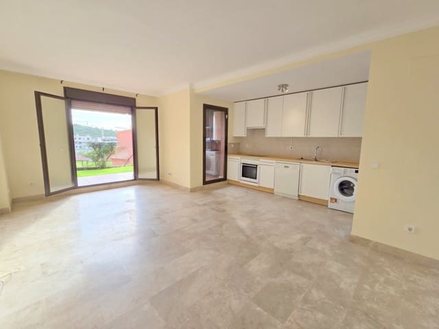 2 chambre Appartement à vendre à Buenas Noches, Estepona avec piscine garage - 275 000 € (Ref: 9841519)