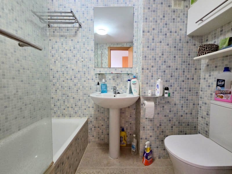 2 bedroom Apartment for sale in Casares with pool garage - € 249,000 (Ref: 9841523)