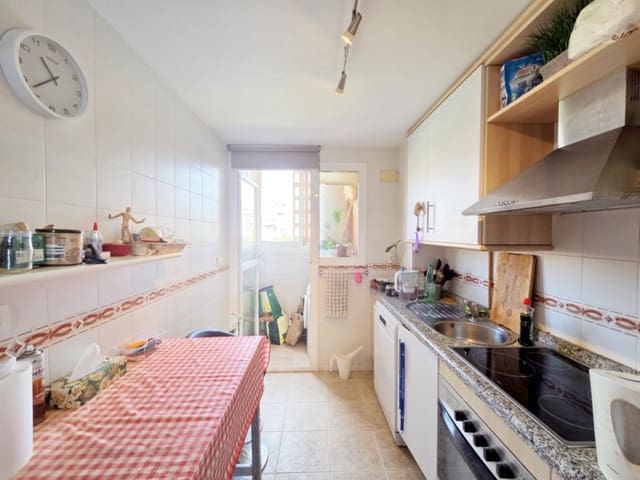 2 soverom Leilighet til salgs i Casares Golf - Casares del Sol, Casares med svømmebasseng garasje - € 249 000 (Ref: 9841523)