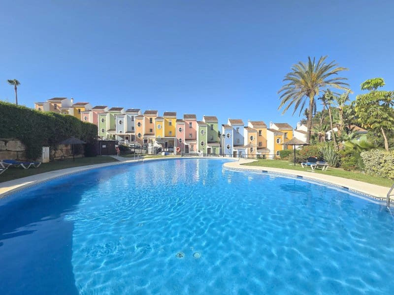 3 Zimmer Haus zu verkaufen in Casares mit Pool Garage - 339.000 € (Ref: 9862366)
