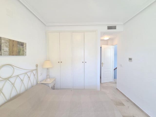 3 soverom Hus til salgs i Casares Golf - Casares del Sol, Casares med svømmebasseng garasje - € 339 000 (Ref: 9862366)