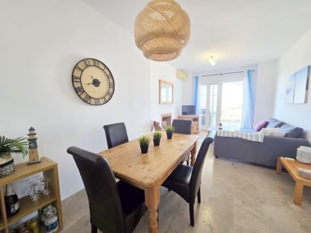 2 bedroom Apartment for sale in La Duquesa / Puerto de la Duquesa, Manilva with pool garage - € 230,000 (Ref: 9889397)