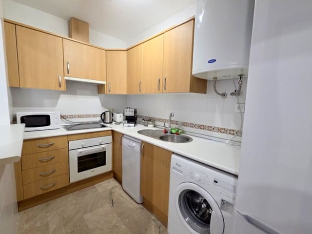 2 bedroom Apartment for sale in La Duquesa / Puerto de la Duquesa, Manilva with pool garage - € 230,000 (Ref: 9889397)