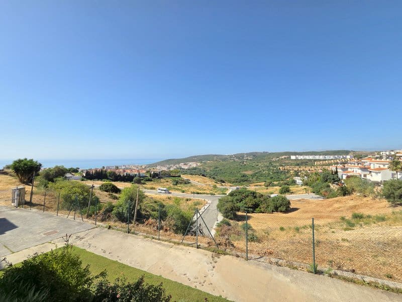 2 Zimmer Apartment zu verkaufen in La Duquesa / Puerto de la Duquesa mit Pool Garage - 230.000 € (Ref: 9889397)