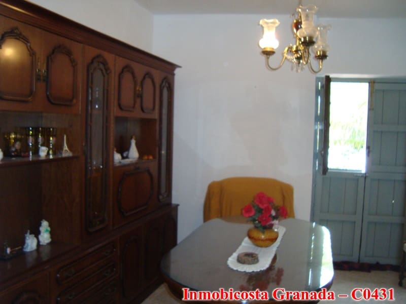 3 soveværelse Byhus til salg i Albunol - € 95.000 (Ref: 2823243)