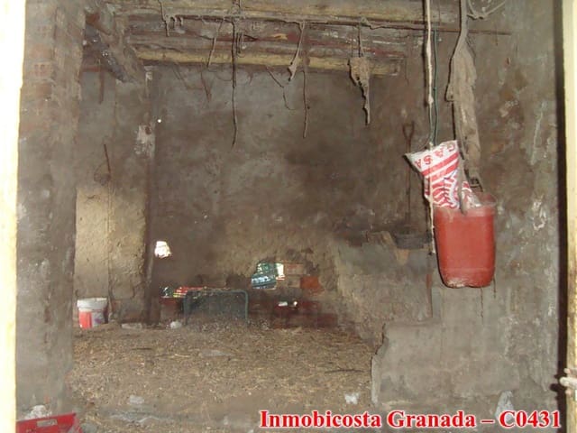 3 soveværelse Byhus til salg i Albuñol - € 95.000 (Ref: 2823243)