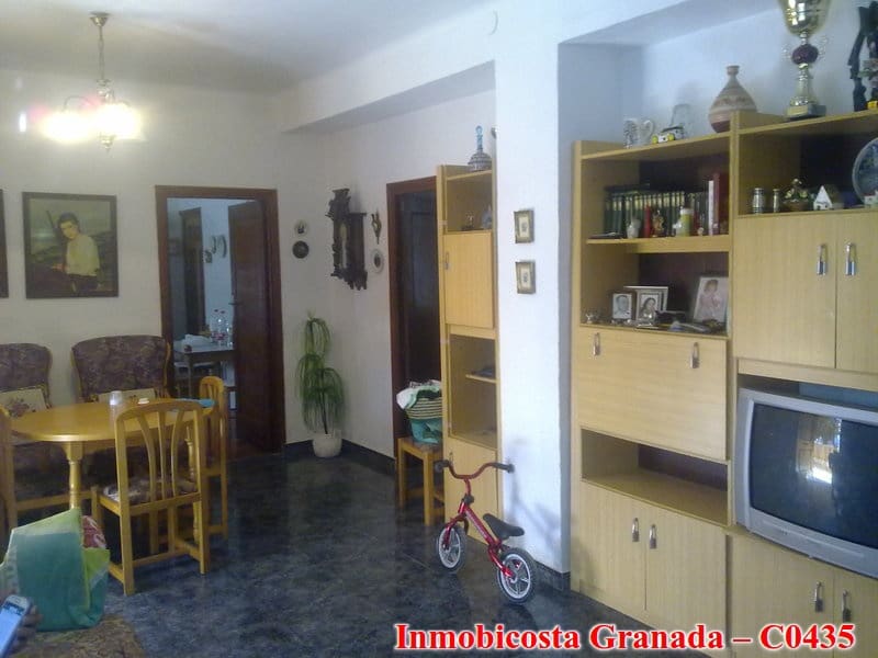 8 soveværelse Byhus til salg i La Rabita - € 115.000 (Ref: 2823251)