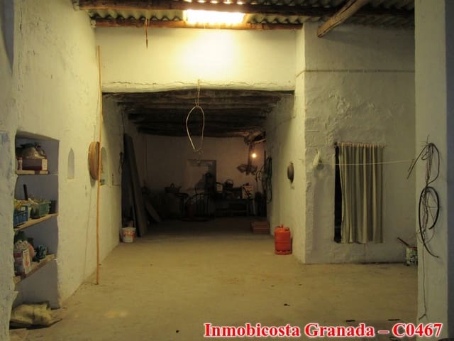 5 makuuhuone Omakotitalo myytävänä paikassa Albondón mukana 
autotalli - 80 000 € (Ref: 3172782)