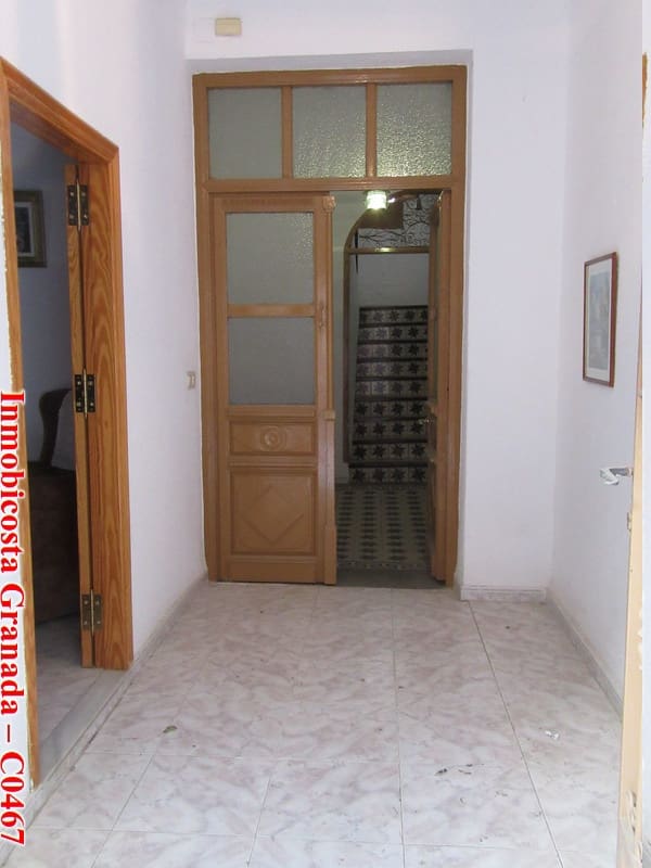 5 soverom Hus til salgs i Albondon med garasje - € 80 000 (Ref: 3172782)