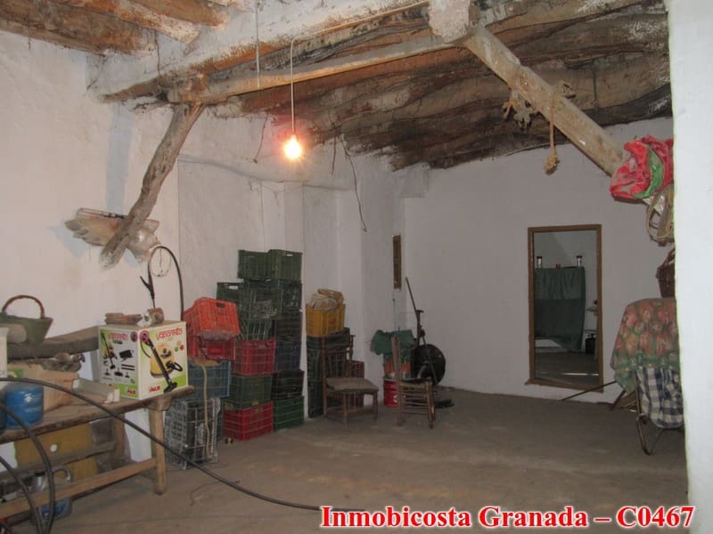 5 soverom Hus til salgs i Albondon med garasje - € 80 000 (Ref: 3172782)