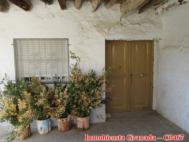 5 makuuhuone Omakotitalo myytävänä paikassa Albondón mukana 
autotalli - 80 000 € (Ref: 3172782)