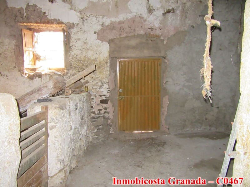 5 soverom Hus til salgs i Albondon med garasje - € 80 000 (Ref: 3172782)