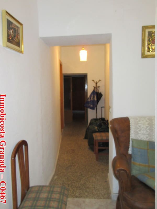 5 soverom Hus til salgs i Albondon med garasje - € 80 000 (Ref: 3172782)